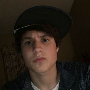 Meet your Posher, Isaiah